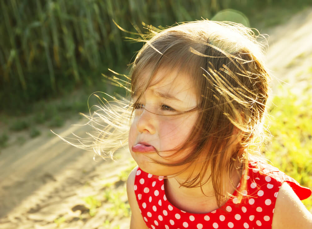 how to deal with temper tantrums