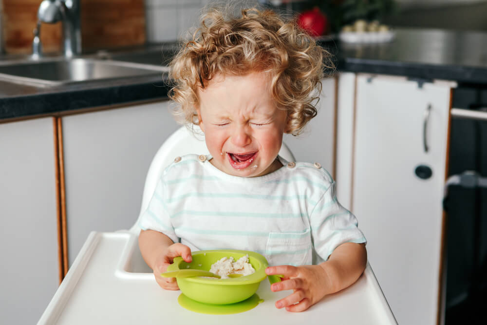 how to deal with toddler tantrums