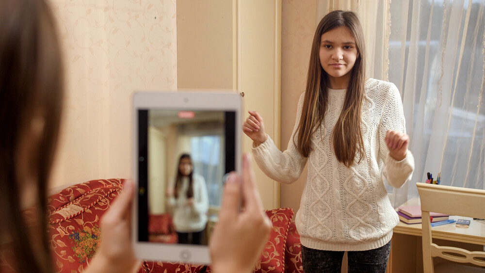 why is social media so toxic